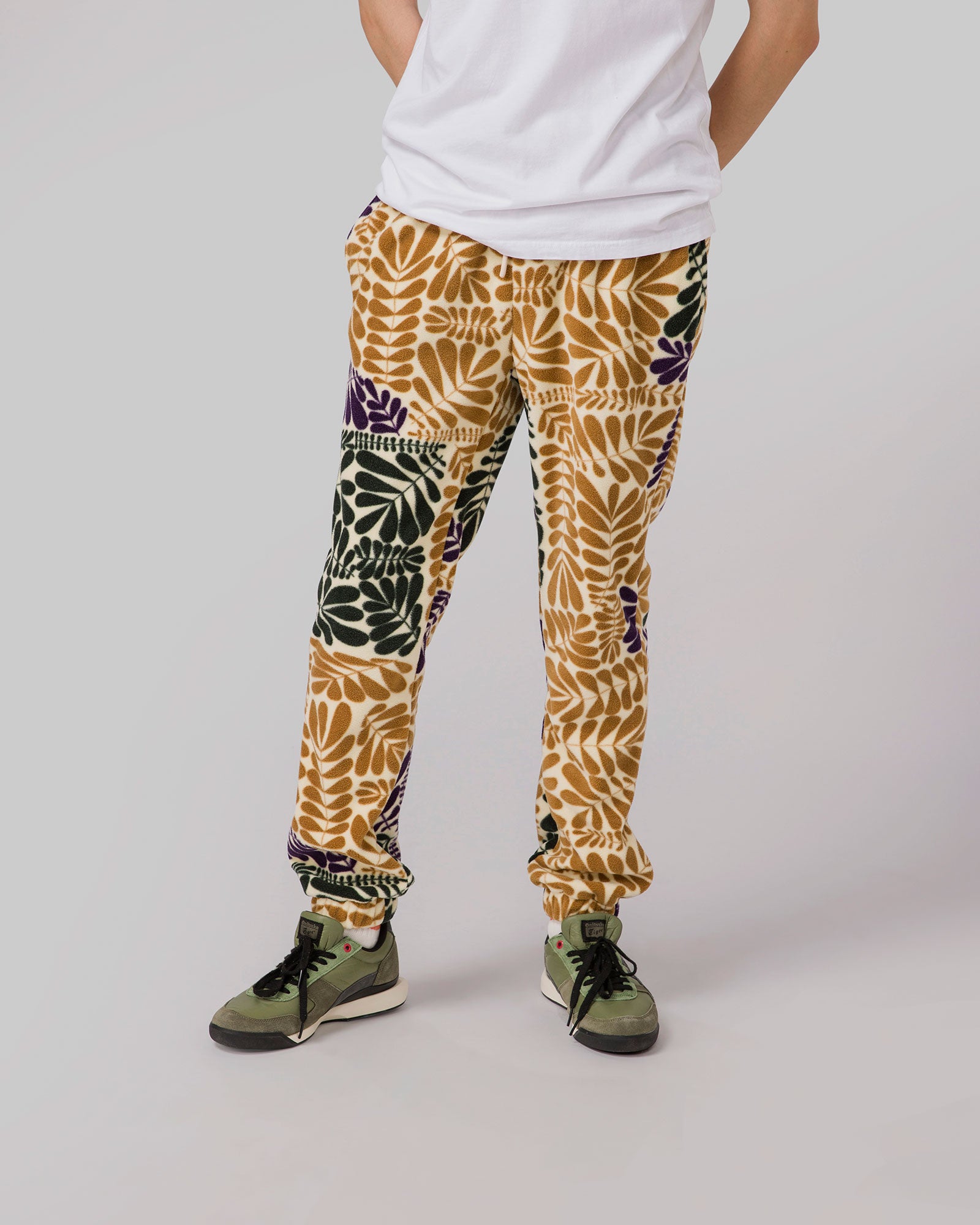 Fern-Patterned Fleece Joggers Inspired By Big Sur National Park
